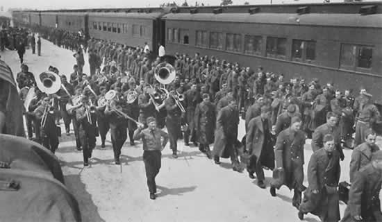 U.S. Army enlistees arriving at Camp Livingston, Louisiana, by train U.S. Army enlistees arriving at Camp Livingston, Louisiana, by train